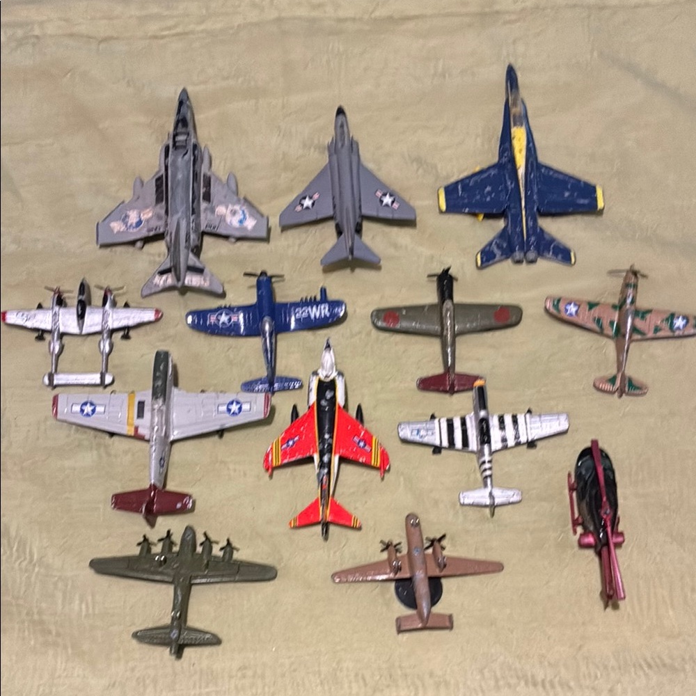 Assorted Vintage Military Aircraft Set 13